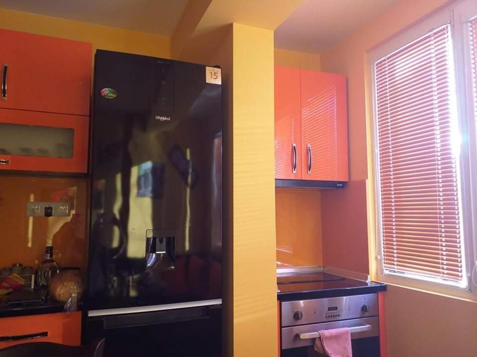 Apartament Kostov Sliven Leilighet Eksteriør bilde